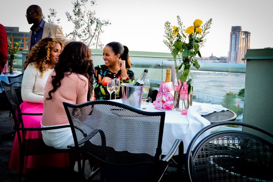 Fizz Great Kelly girls